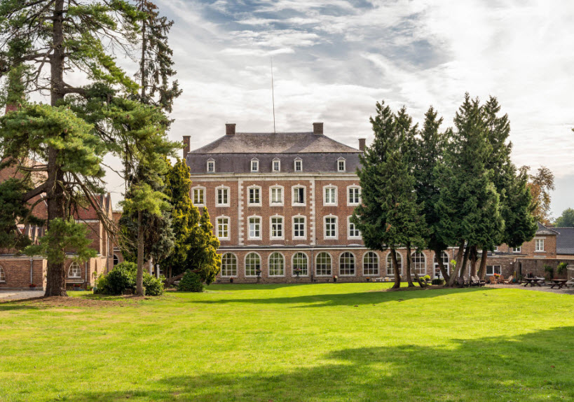 Kasteel Van Bossuit, Belgium